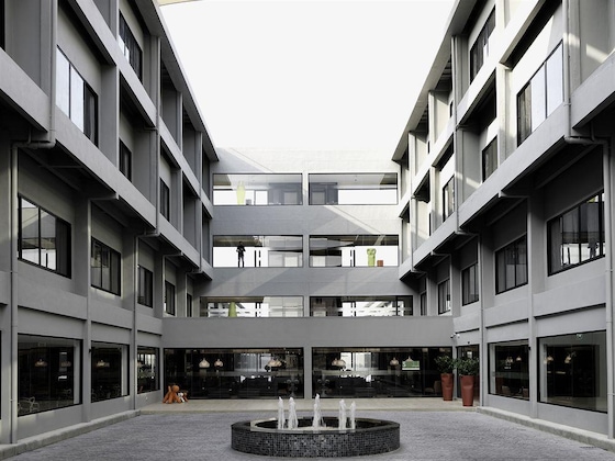 Gallery - S Ratchada Leisure Hotel