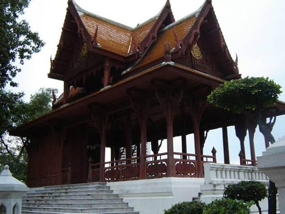 Gallery - Rambuttri House
