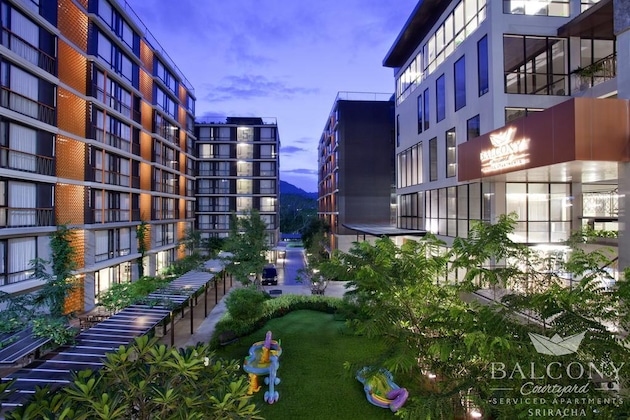 Gallery - Balcony Courtyard Sriracha Hotel Serviced Apartmen