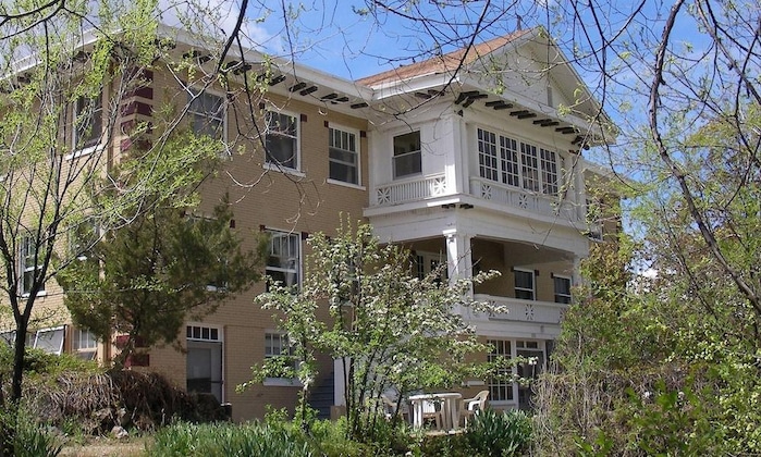 Gallery - Riverside Hot Springs Inn & Spa - Adults Only