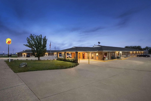 Gallery - Super 8 By Wyndham Henryetta