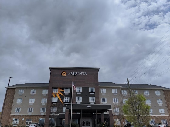 Gallery - La Quinta Inn & Suites by Wyndham Montgomery