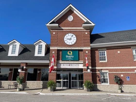Gallery - Quality Inn Sarnia