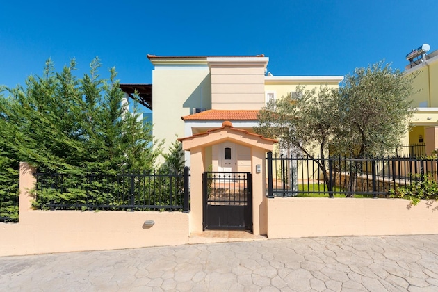 Gallery - Seven Springs Villas