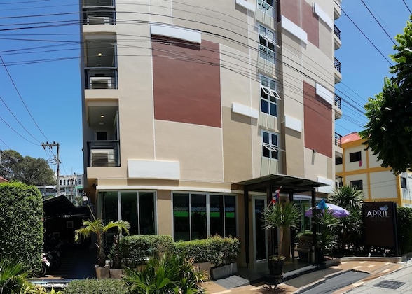 Gallery - April Suites