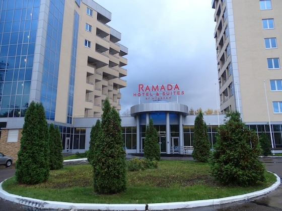Gallery - Ramada Hotel & Suites By Wyndham Alabuga