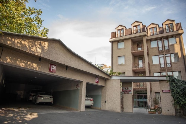 Gallery - Cascade Hotel