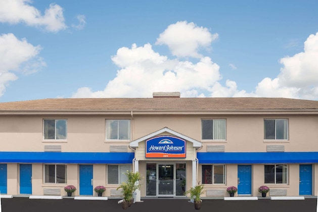 Gallery - Howard Johnson By Wyndham Springfield
