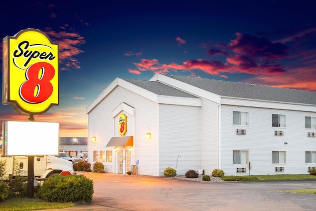 Gallery - Super 8 By Wyndham Prairie Du Chien