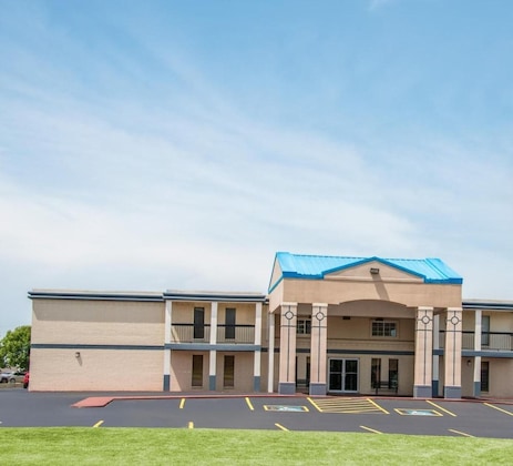 Gallery - Executive Inn Stillwater