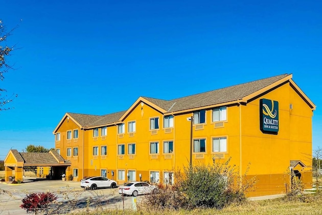 Gallery - Quality Inn & Suites Bethany