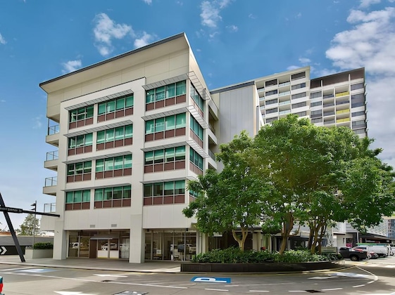 Gallery - Link Portside Wharf Apartment Hotel