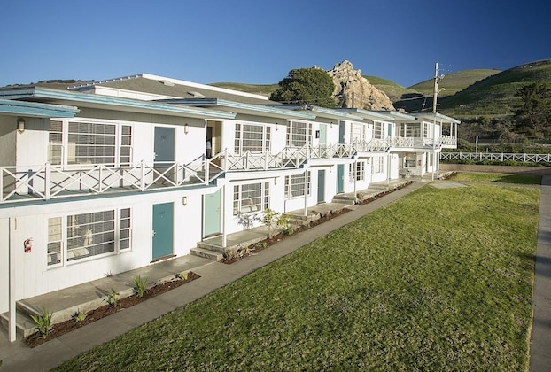 Gallery - The Tides Oceanview Inn And Cottages