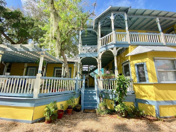 Gallery - Penny Farthing Inn