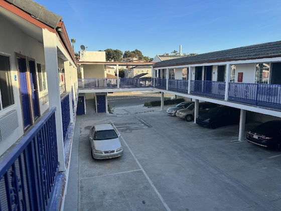 Gallery - Moonlite Inn Redondo Beach
