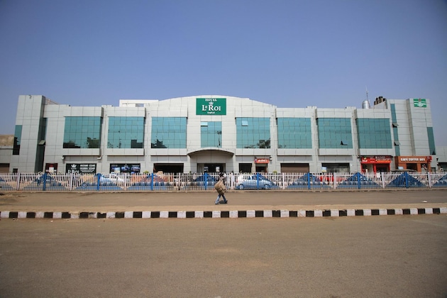 Gallery - Le Roi Raipur