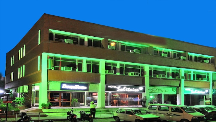 Gallery - Hotel Solitaire Chandigarh