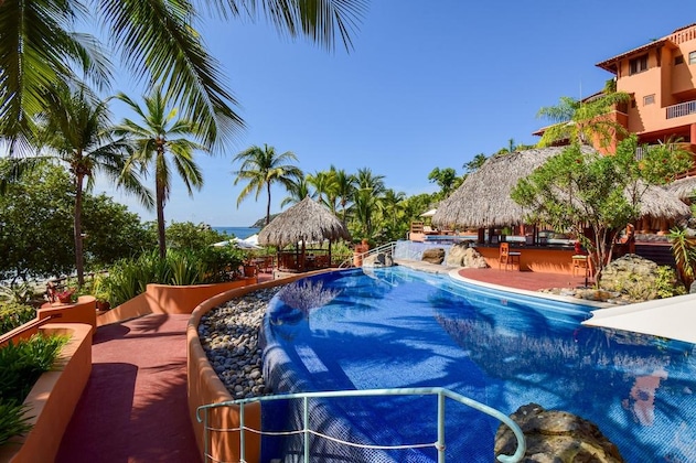 Gallery - Hilton Grand Vacations Club Zihuatanejo Mexico