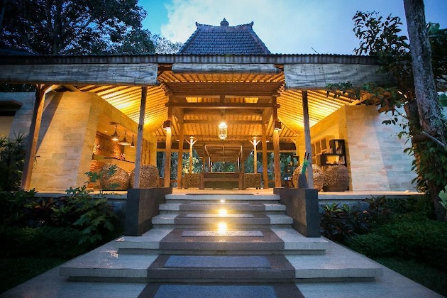 Gallery - Senetan Villas And Spa Resort