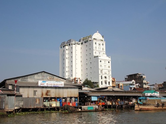 Gallery - West Hotel