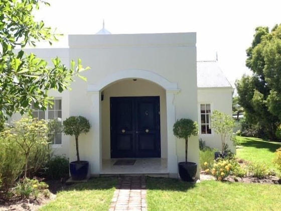 Gallery - 46 Lawrence Lane