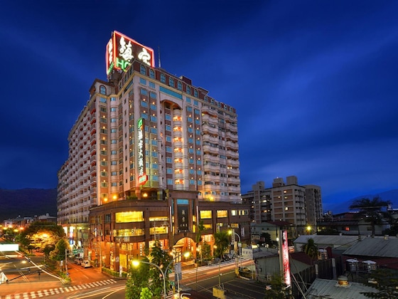 Gallery - Cheng Pao Hotel