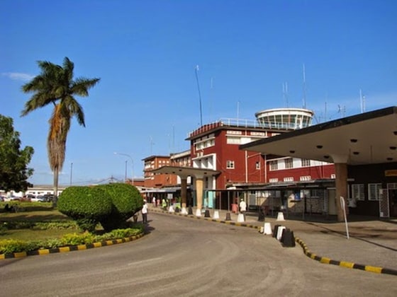 Gallery - Transit Motel Airport