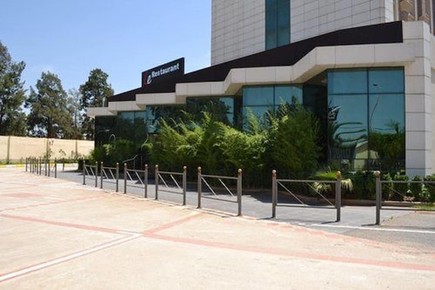 Gallery - Jardy Hôtel & Suites