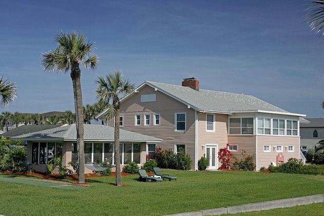 Gallery - Beachfront Bed & Breakfast