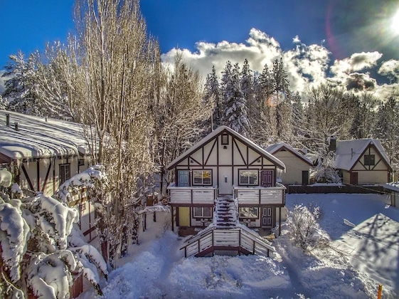 Gallery - Lindberg Suites