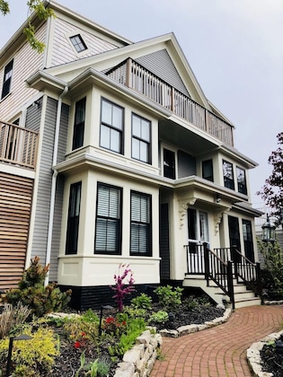 Gallery - Waterford Inn Provincetown
