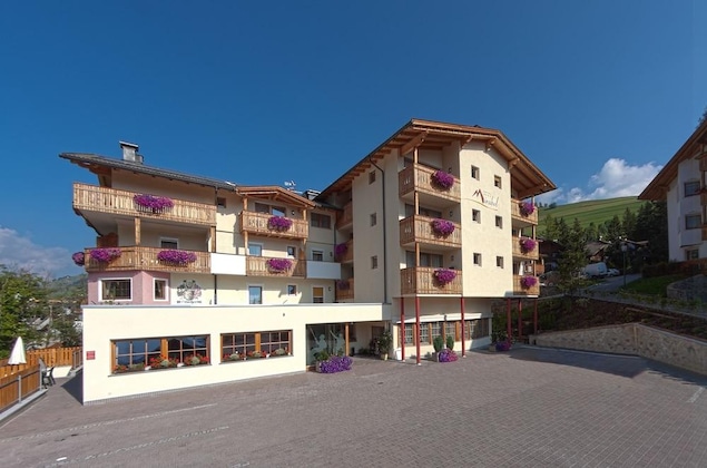 Gallery - Hotel Mirabel