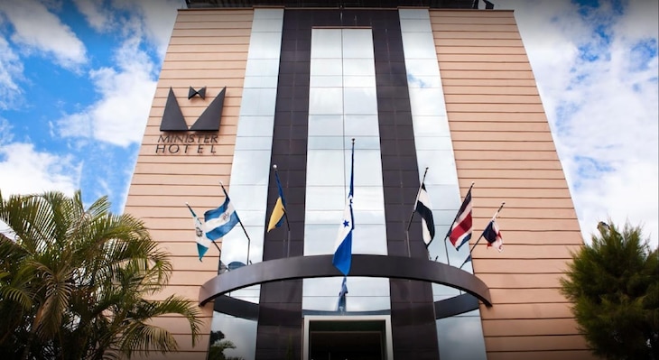 Gallery - Minister Business
