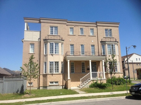 Gallery - Toronto North Travellers Home