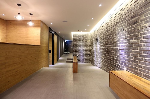 Gallery - Hotel 8 Hours
