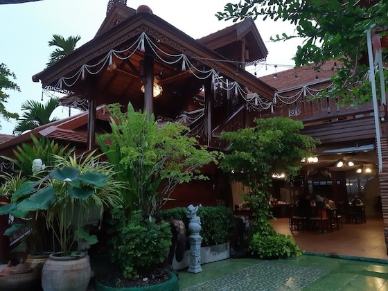 Gallery - Montri Resort Donmuang Bangkok