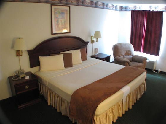 Gallery - Dodge House Hotel & Convention Center
