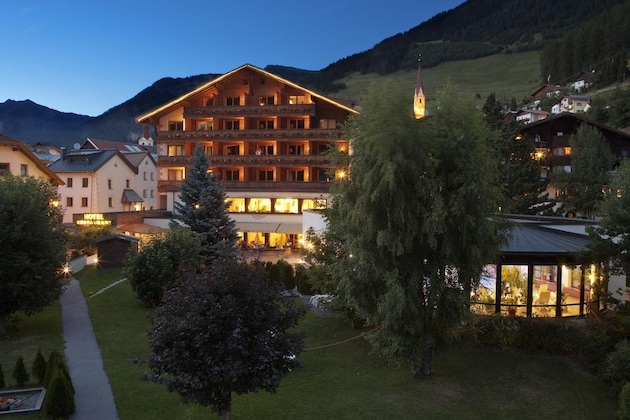 Gallery - Beauty & Wellness Hotel Tirolerhof