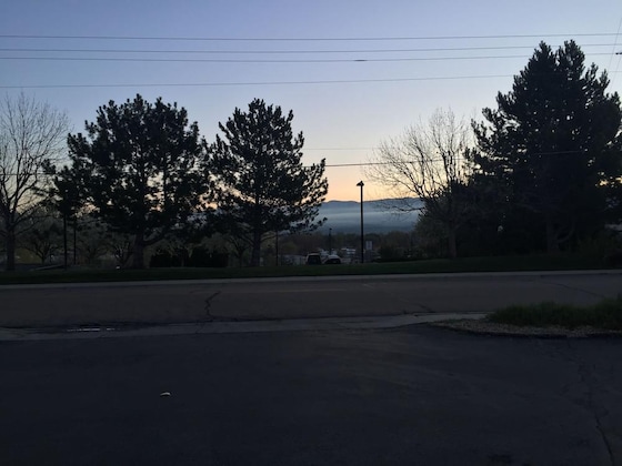 Gallery - Americas Best Value Inn & Suites Boise