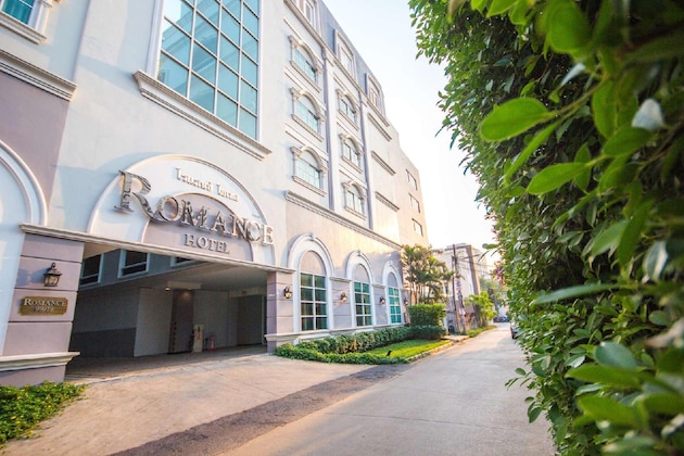 Gallery - Romance Hotel Srinakarin