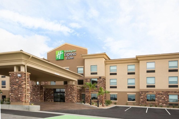Gallery - Holiday Inn Express & Suites Pahrump By Ihg