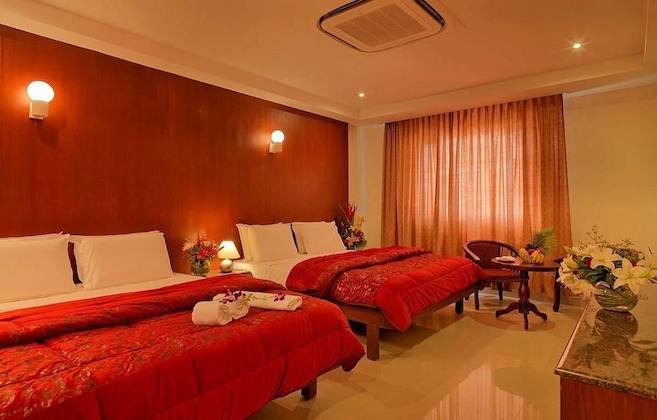 Gallery - Dhanunjayas Luxury Hotel