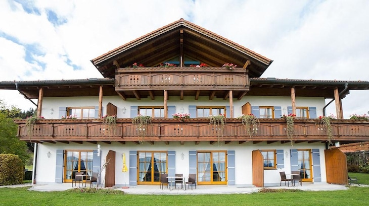 Gallery - Berggasthof Hotel Weingarten
