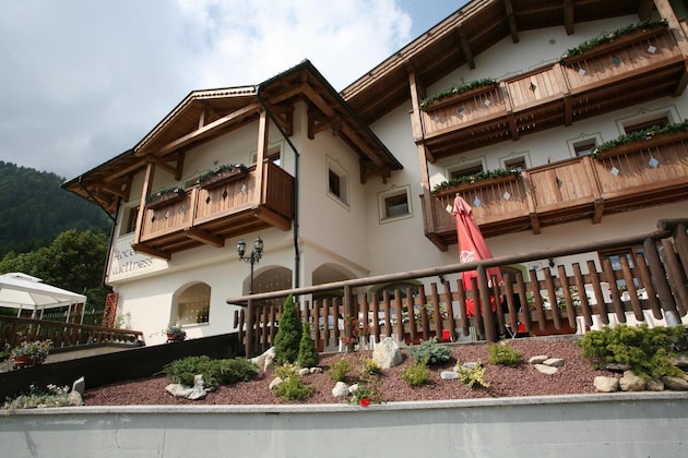Gallery - Chalet Campiglio Imperiale
