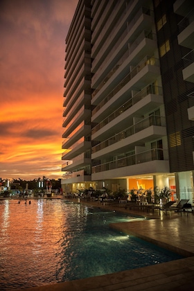 Gallery - Courtyard By Marriott Santa Marta Resort