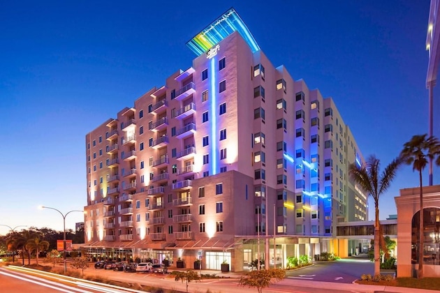 Gallery - Aloft Sarasota