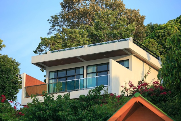 Gallery - Mountain Resort Koh Lipe