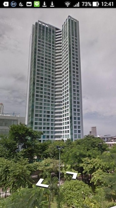 Gallery - Baan Sathorn Riverfront