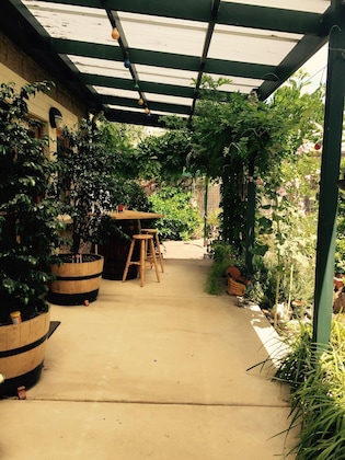 Gallery - Clarevale Cottage B&B