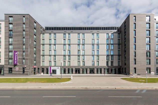Gallery - Premier Inn Frankfurt Messe Hotel